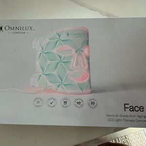 Omnilux Contour Face, used like new